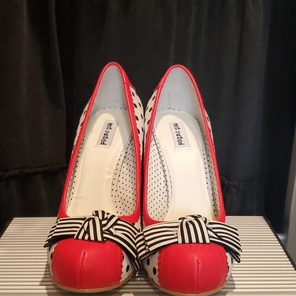 Quirky Pumps